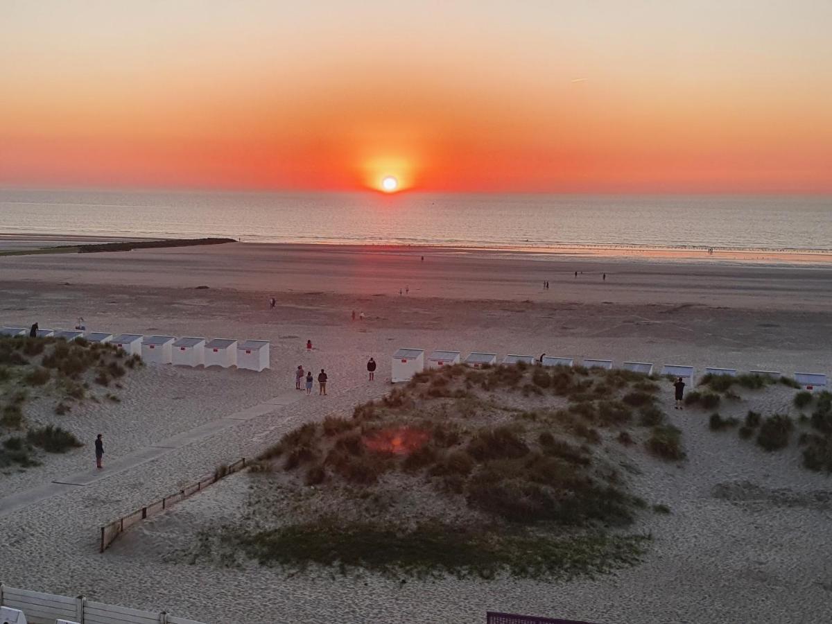 Nieuwpoort Marjolaine Prachtig Zeezicht - 4De Verdiep -Op De Dijk 5Pers Exterior foto